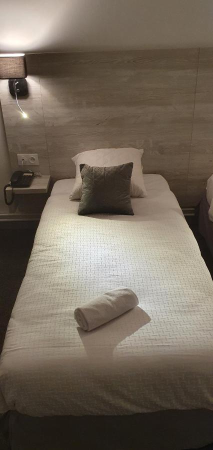 Hotel L'Alsace-Gare Sncf Narbonne Zimmer foto